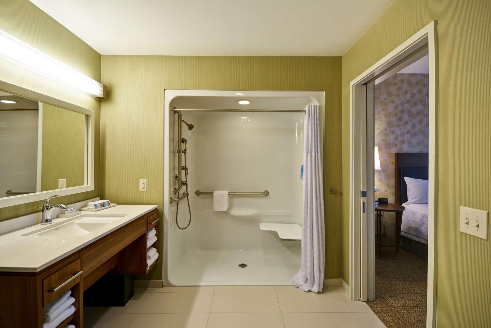 Home2 Suites By Hilton Decatur Ingalls Harbor Exterior photo